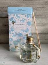 Load image into Gallery viewer, Lollia - Wish Perfumed Reed Diffuser